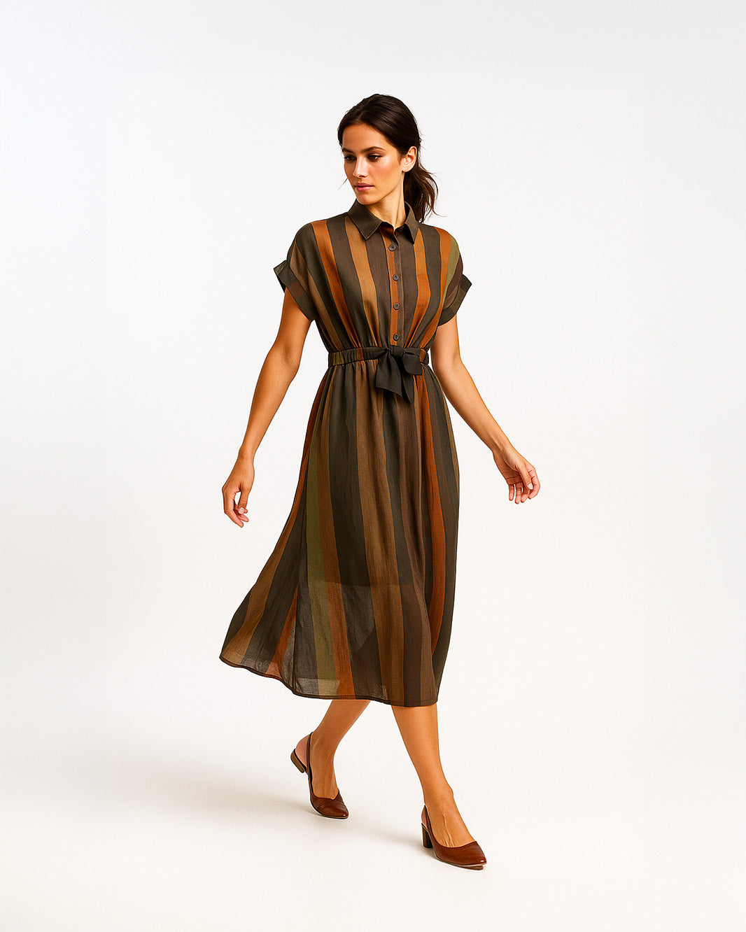 Abito lungo mezza manica con bottoni sul petto