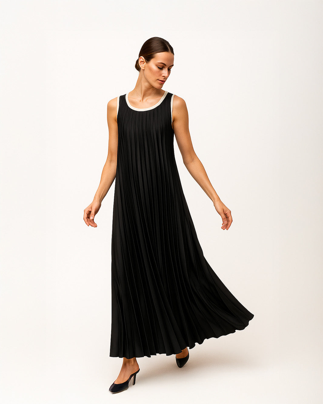 Abito lungo a giro manica plissettato