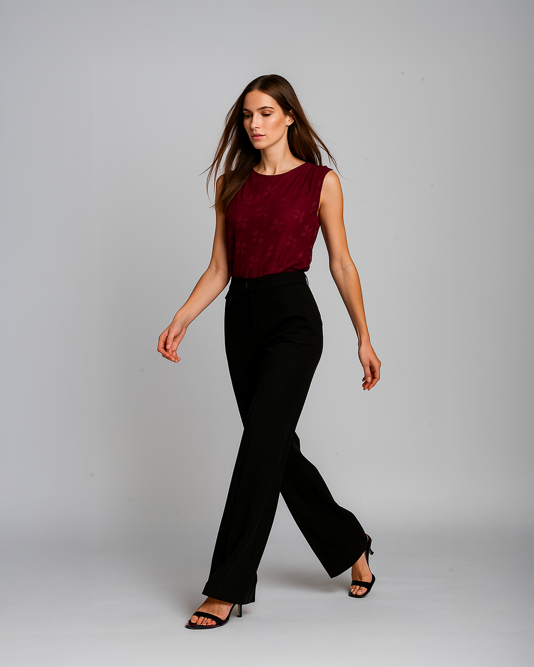 Pantaloni gamba larga e tasche