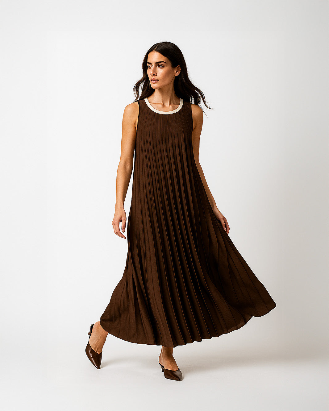 Abito lungo a giro manica plissettato