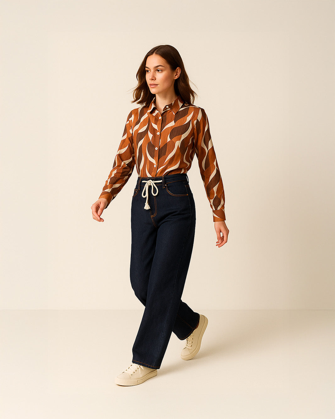 Camicia trasparente con manica lunga