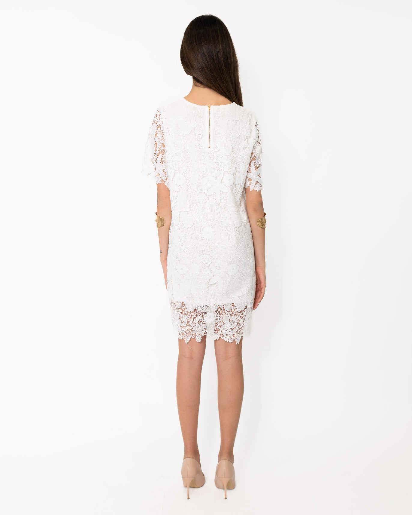 ABITO MEZZA MANICA IN MACRAME'