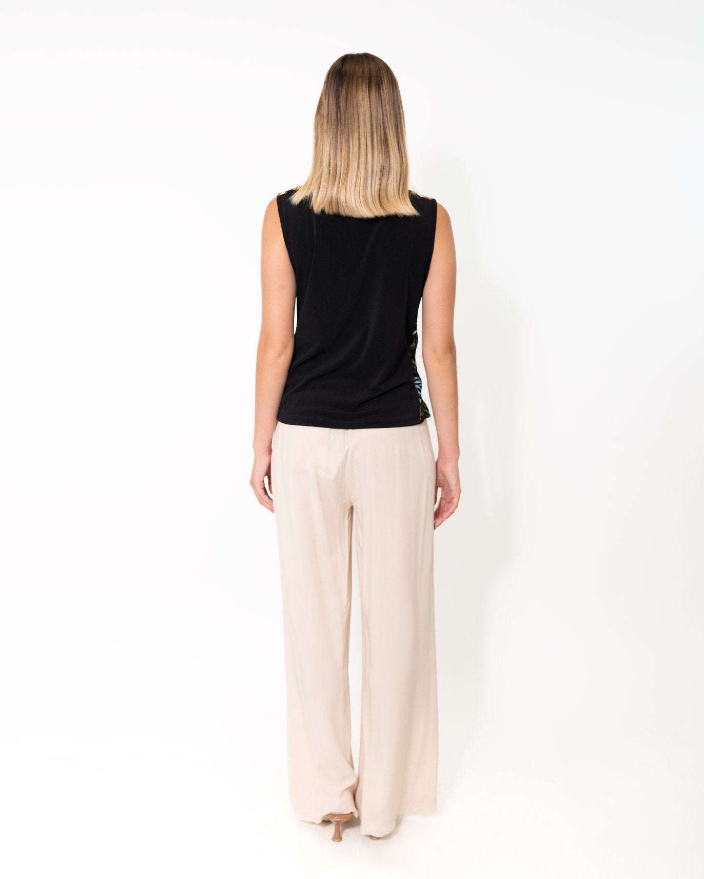 Blusa con Fiori Colorati